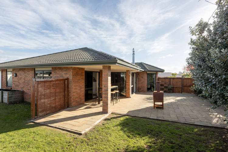 14 Lochay Place Pyes Pa_19