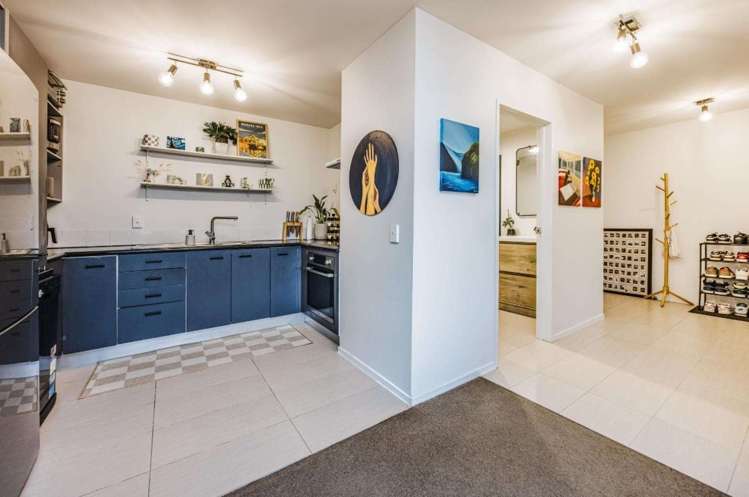 1A/86A Rockfield Road Penrose_6