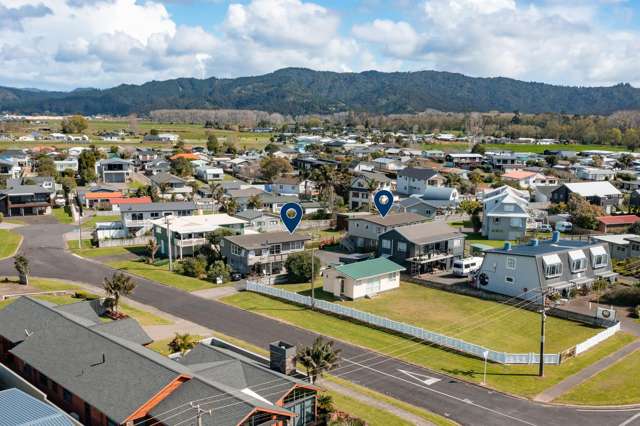 Four dwellings, two titles - buy one or buy both