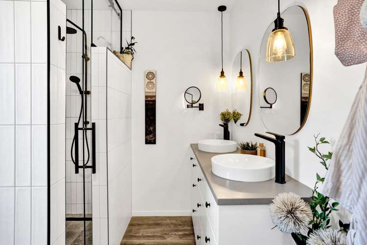 14a Clawton Street Westown_17