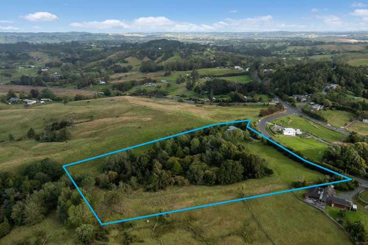 12 Whitehills Road Waitoki_33