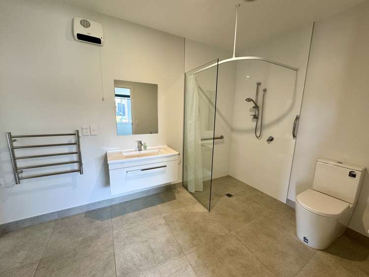 2/4 Bibby Street Waipawa_6