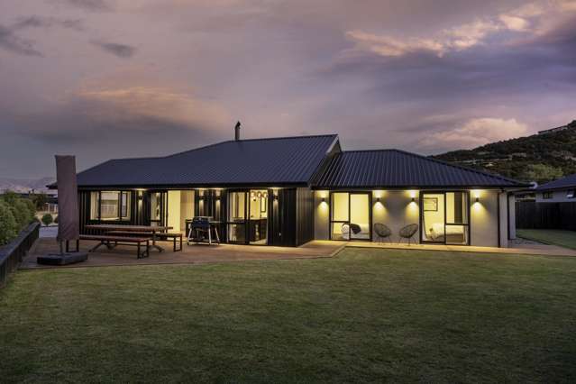 5 Tahi Street Albert Town_4