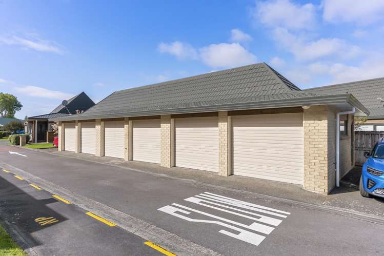 75/42e Main Road Tawa_27