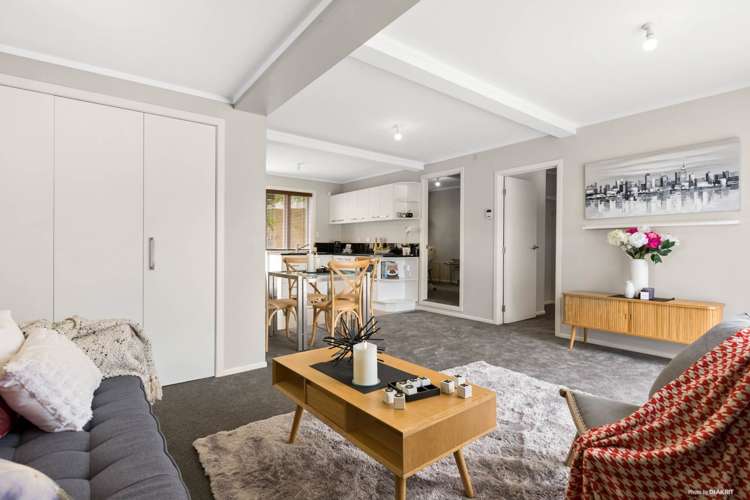 47 Bradbury Road Botany Downs_31