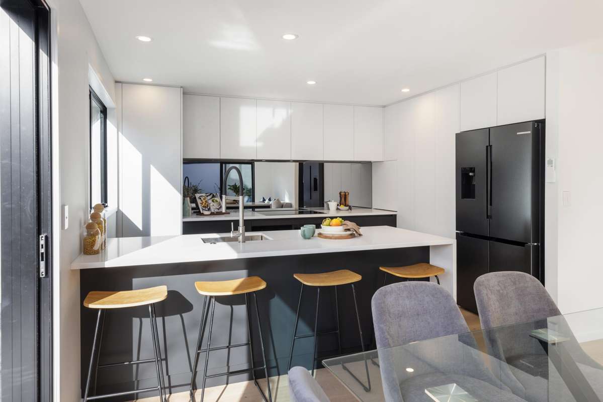 2/61 Murray Place_3