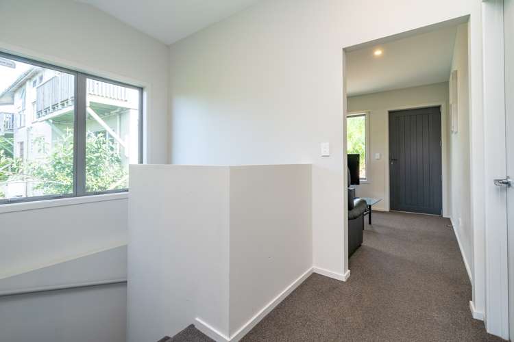 93d Canongate Dunedin Central_24