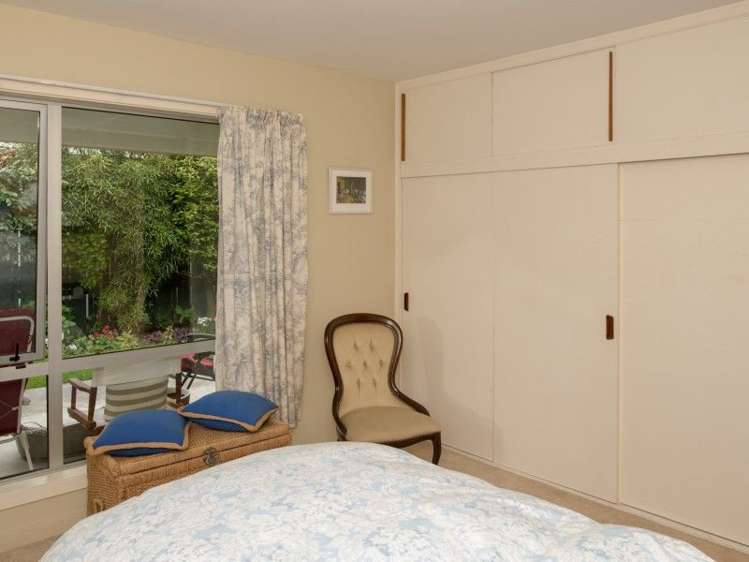 1/18 Woodham Drive Allenton_6