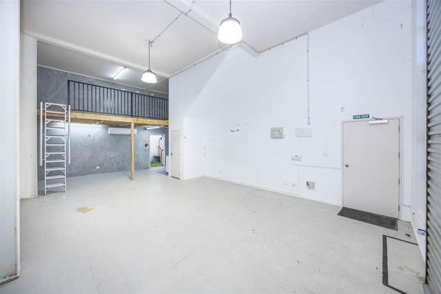 Unit 2 at 6 Ken Browne Drive Te Rapa_1