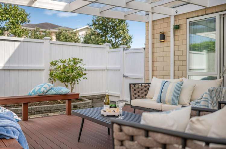 16 Rosewell Crescent Flat Bush_37