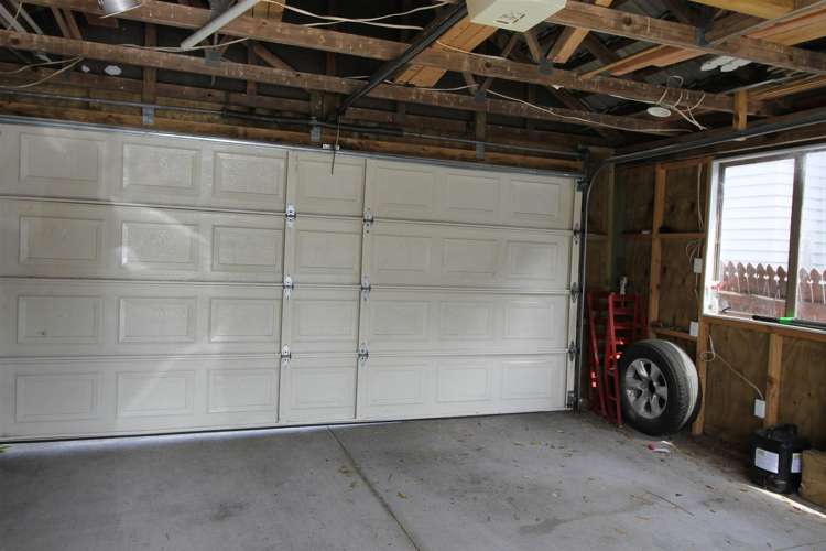 24 Memorial Avenue Mount Roskill_12