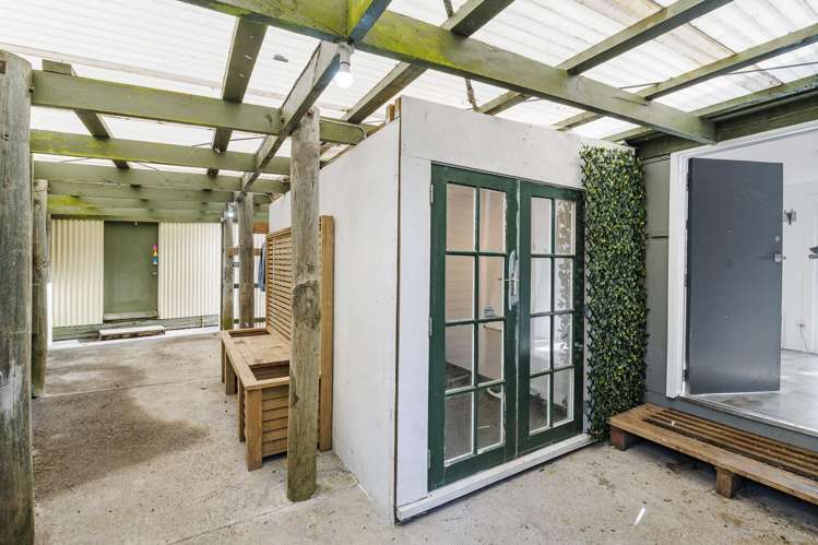 1870 Egmont Road Inglewood_24