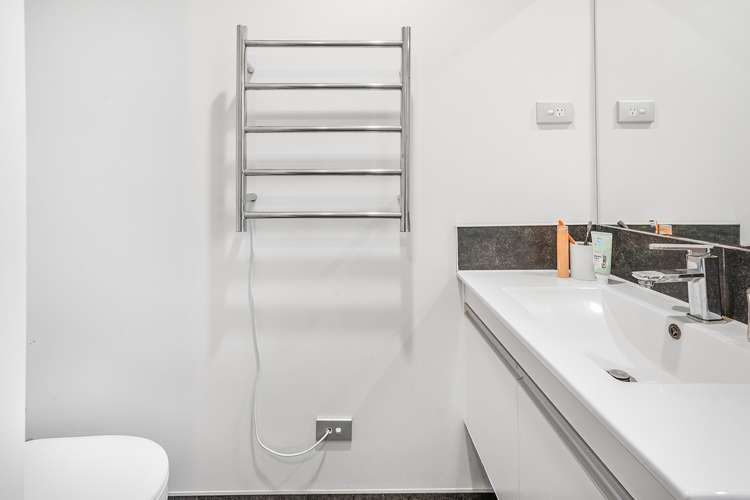 2 Etna Way Dinsdale_21