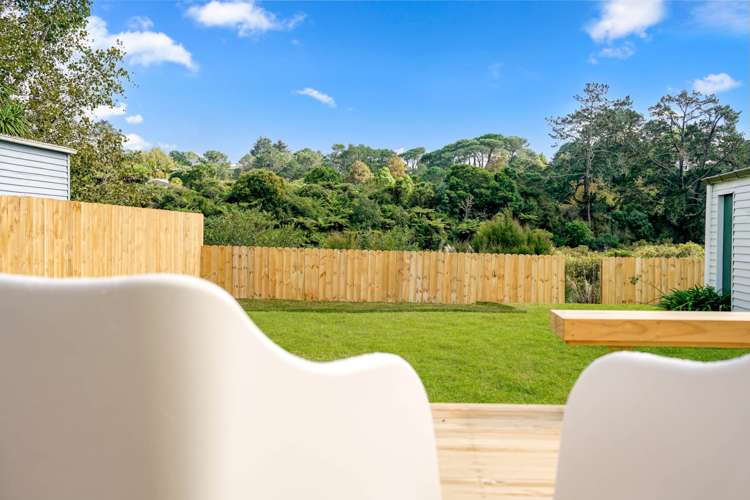 99 Riverpark Crescent Henderson_15