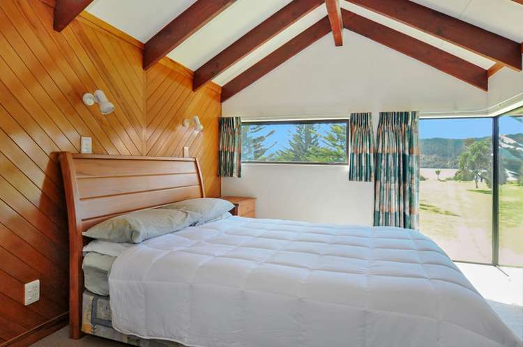 175 Durrant Drive Whangamata_16