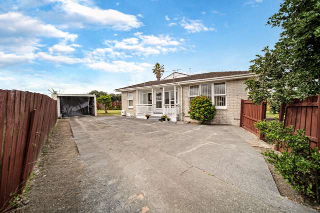 21 Elmdon Street Mangere_1