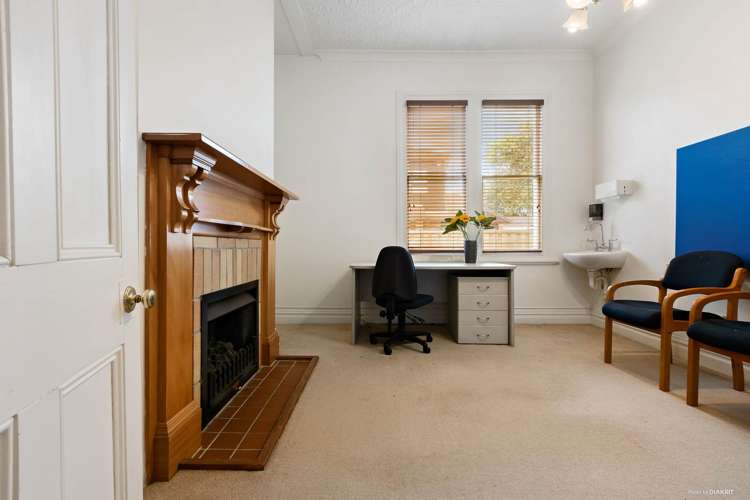 10 Owens Road Epsom_13