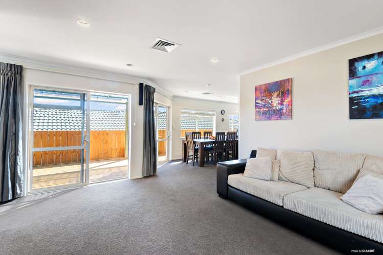 42 Elan Place Stanmore Bay_6