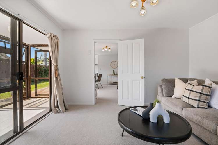 26 Settlers Grove Orewa_14