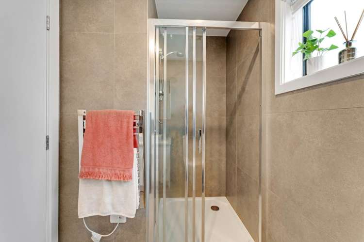 2/11 Mareth Street Panmure_13