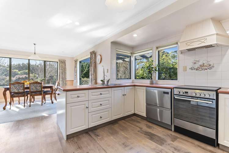 95a Barrett Road Whalers Gate_3