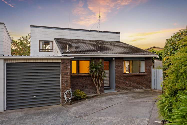 13A Eastwood Rise Browns Bay_36