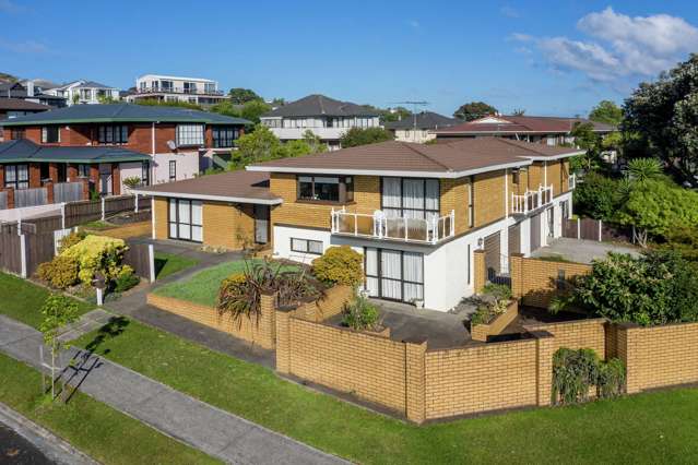 1/1 Aylmer Court Eastern Beach_2