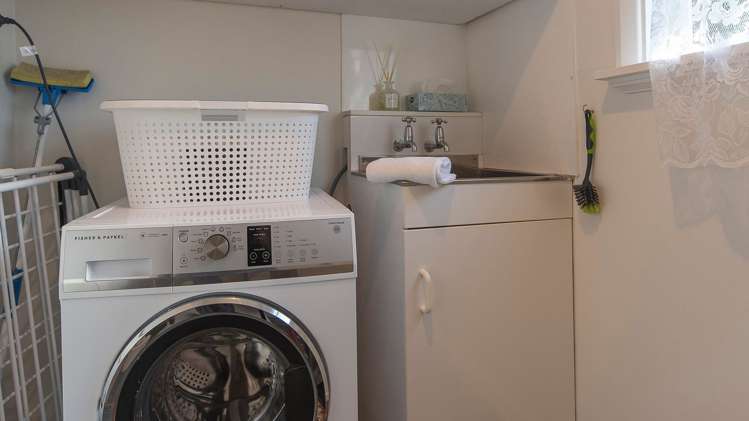 20 Fountain Place Beachville_9