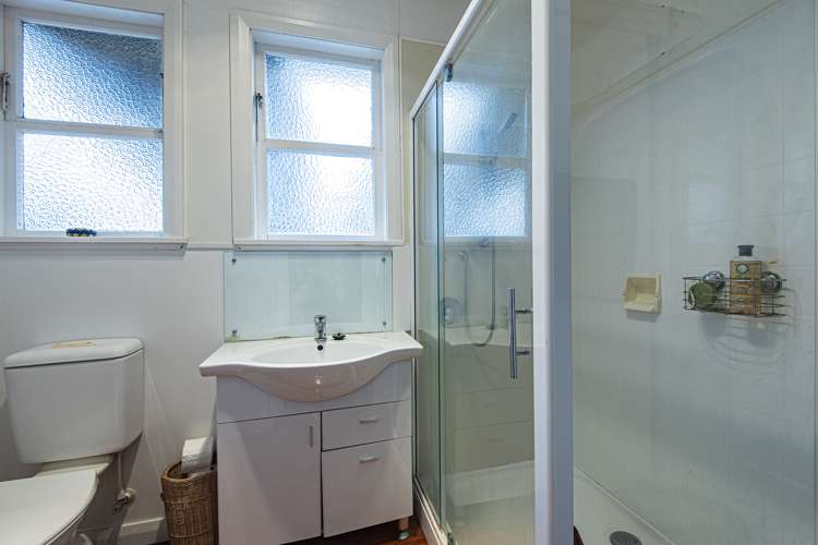 12 Marsden Place Kensington_11