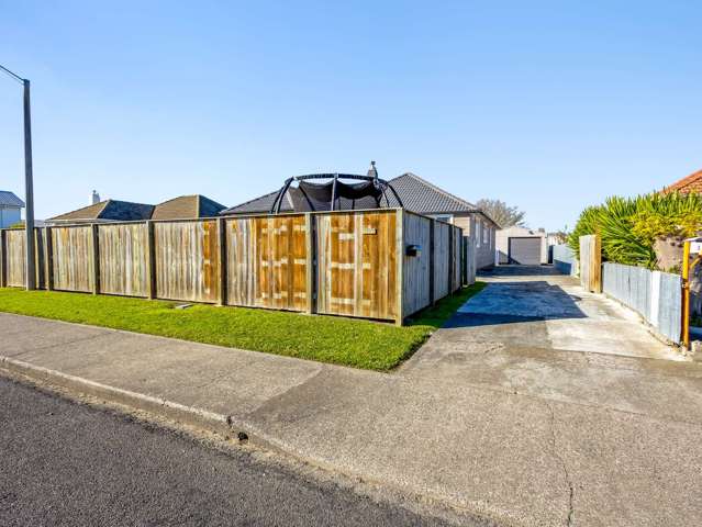 Endless Charm in Family Friendly Mahora!