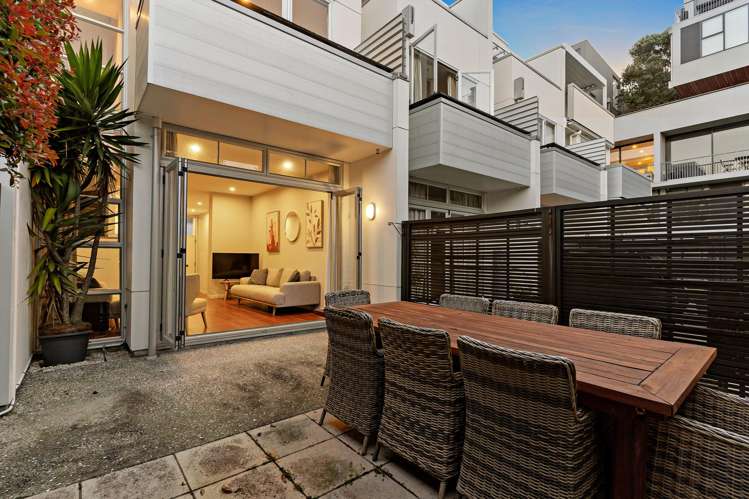 19 Fisher-Point Drive Auckland Central_10