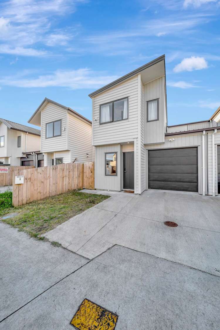 9 John Burn Road Takanini_28