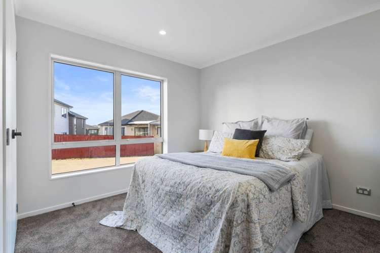 6 Glann Lane Flat Bush_22