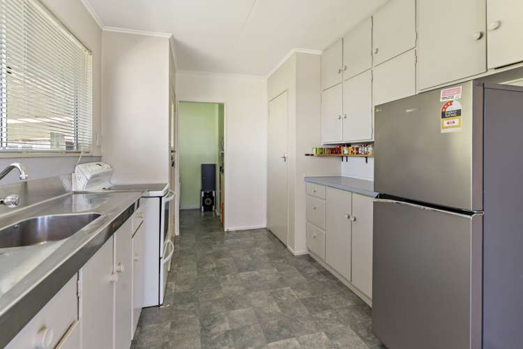 76 Brandon Street Featherston_9