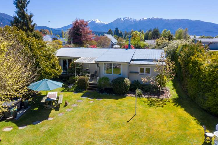 36 Dusky Street Te Anau_29