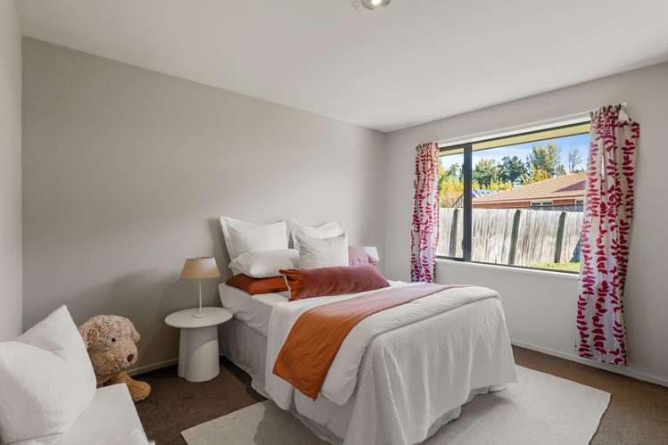 17 St Thomas Place Woolston_12