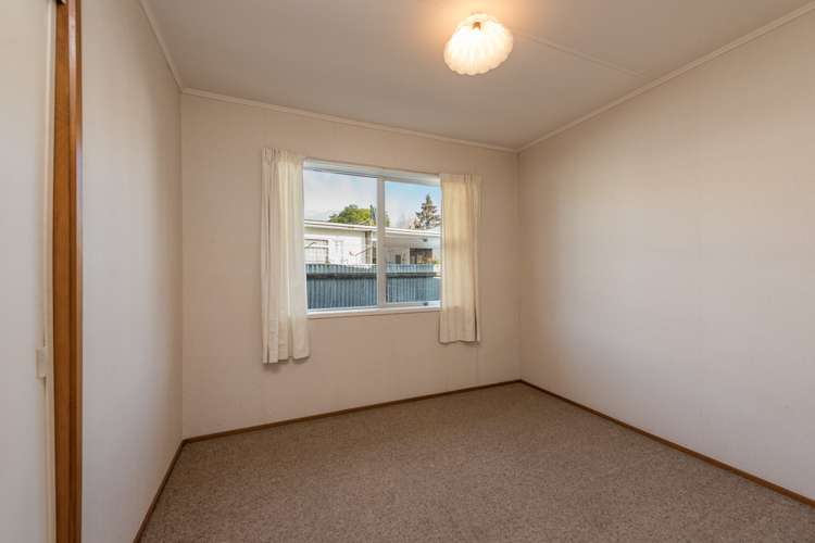 2/10 Golf Road Tahunanui_9