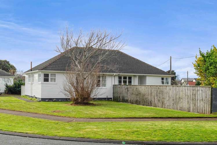 1 Vogel Street + 2 Laurent VC Street Hawera_0