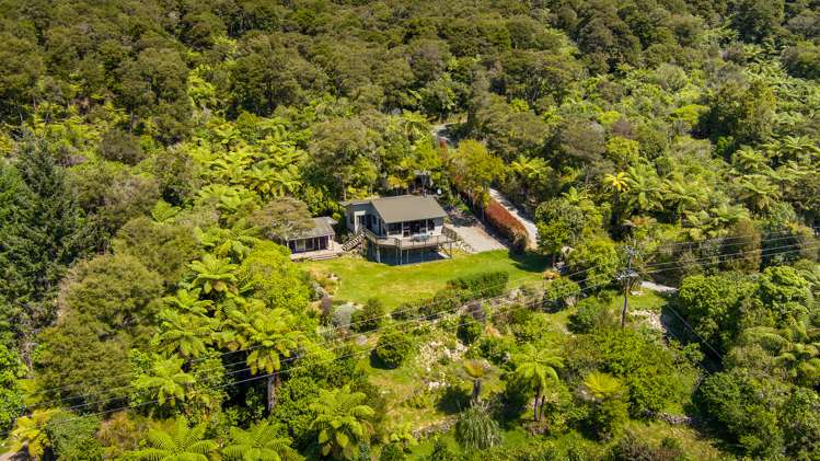 524 Moetapu Bay Road Anakiwa and Surrounds_24