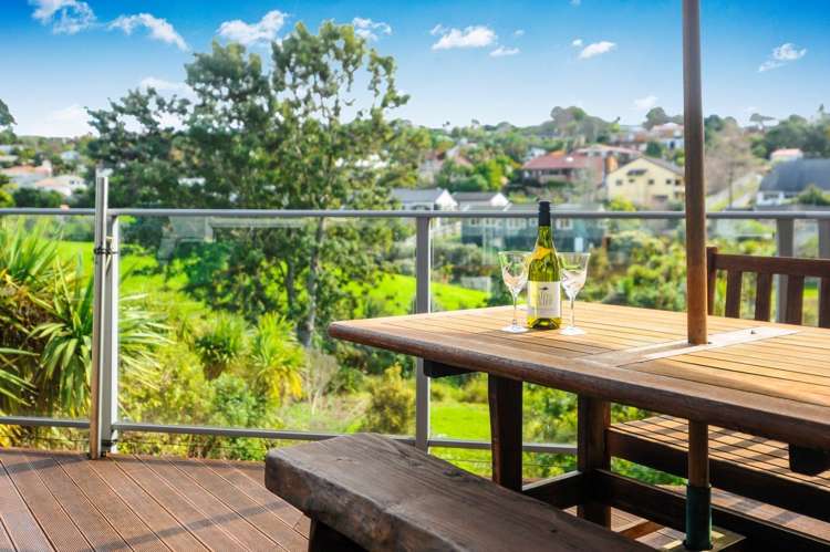 17 Ridge Valley Drive Browns Bay_5