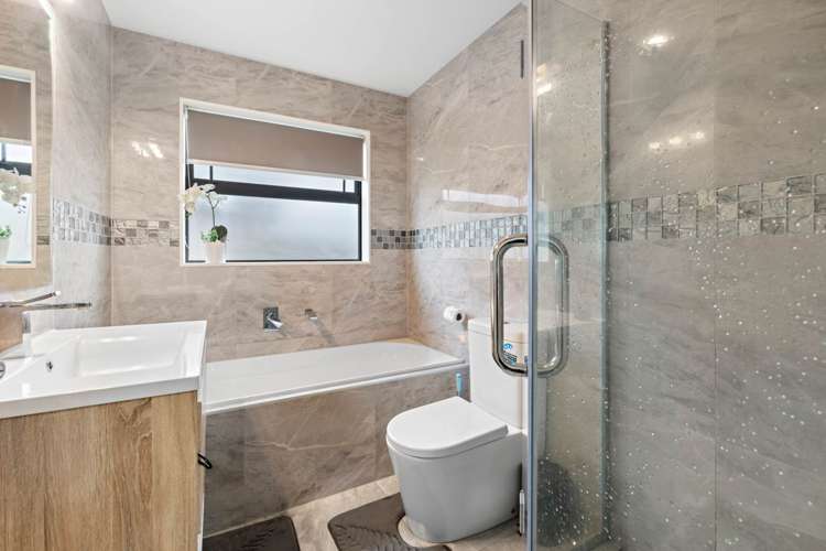 10 Koroheke Road Takanini_16