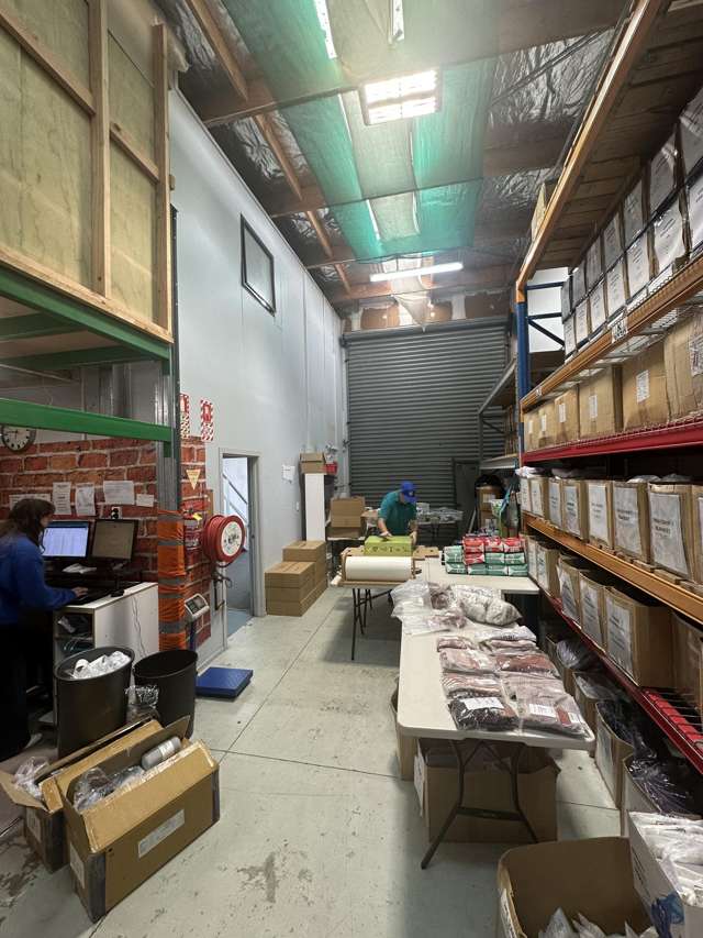 3/2 Westech Place Glen Eden_2