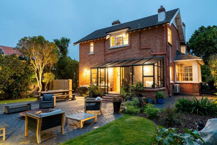 11 Ings Avenue St Clair_20