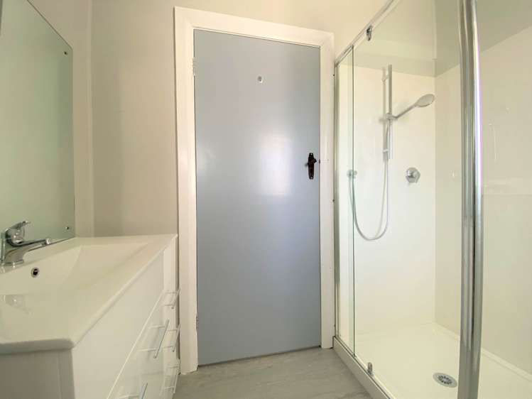 2/4 Clyde Street Epsom_5