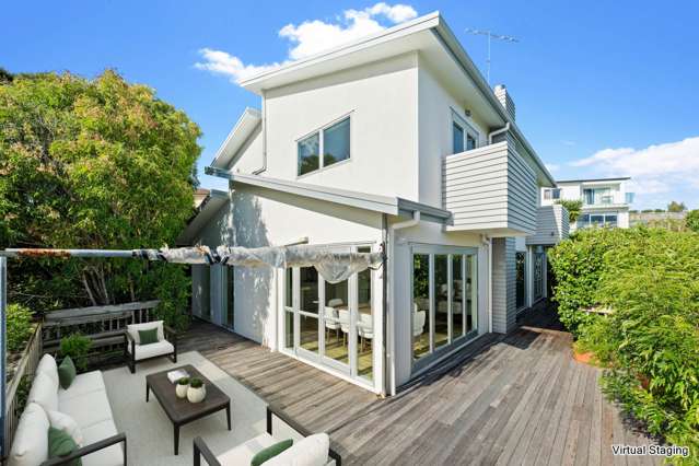 132 & 132A Kittiwake Drive Albany_1