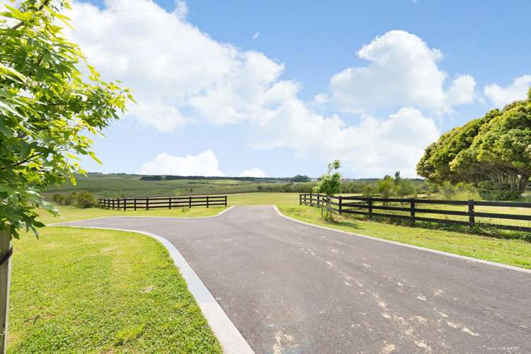 137 Batty Road Kingseat_1