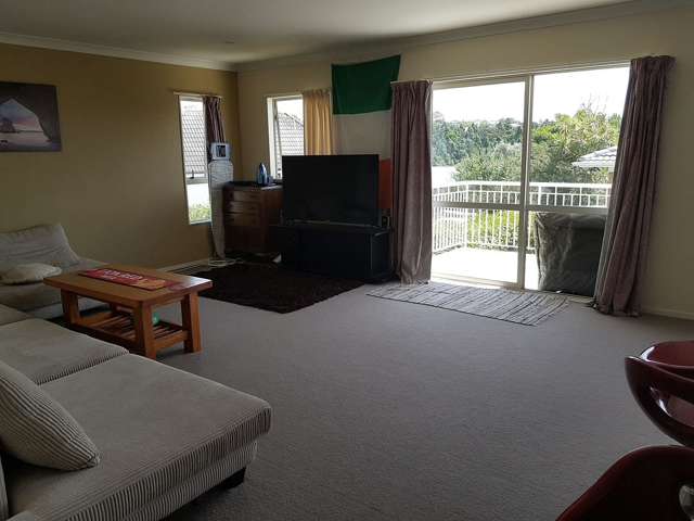 1/16A Kauri Glen Road Northcote_1