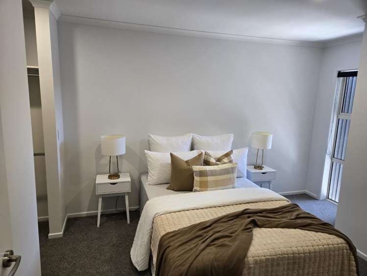 128/126 Commerce Street 1067_4