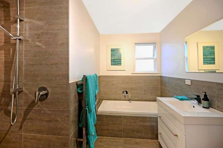 13 Gilpin Place Beach Haven_15