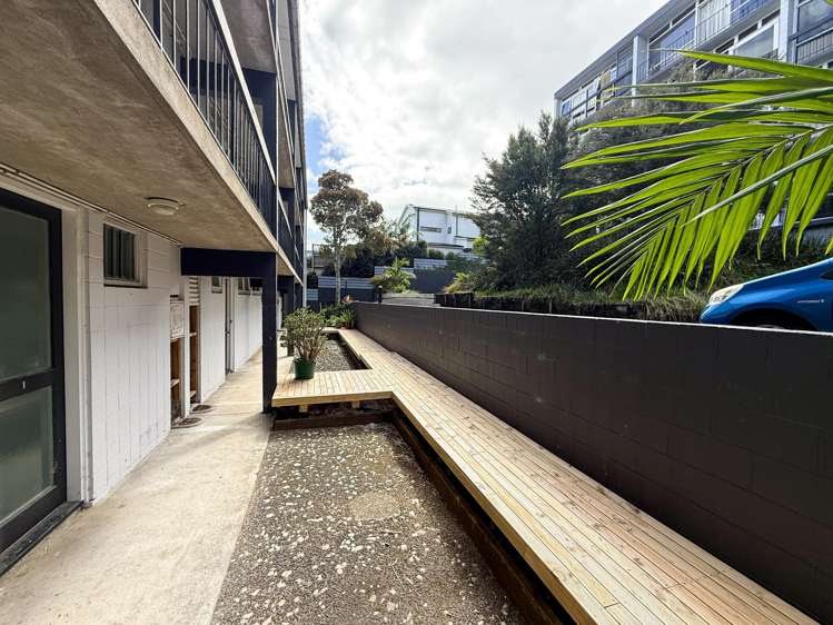 1/49 Esplanade Road Mount Eden_5